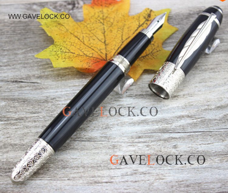Copy Montblanc Daniel Defoe Fountain Pen / Black & Silver Mont blanc Pen Ink Refill